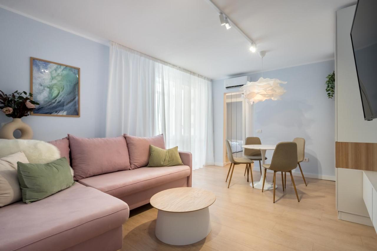 Candy Land Downtown Apartment Bucareste Exterior foto